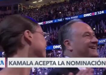 Kamala Harris acepta la nominación demócrata para la presidencia de EEUU
