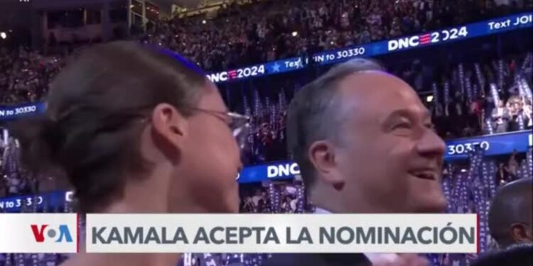 Kamala Harris acepta la nominación demócrata para la presidencia de EEUU