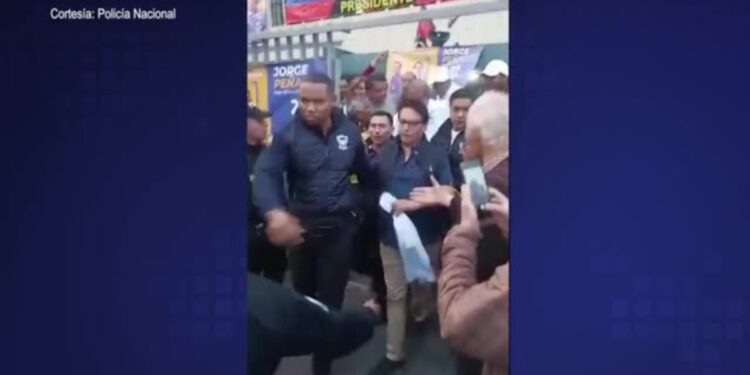 Ecuador conmemora aniversario del asesinato del candidato presidencial