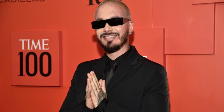 J Balvin: 'Rayo’ es para que la gente sonría, baile, disfrute y se conecte
