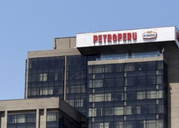 Crece la preocupación en Perú por la crisis en la empresa estatal del petróleo