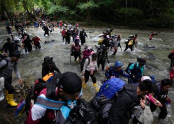 Altos funcionarios de Colombia, Panamá y EEUU se
comprometen a tomar medidas con los migrantes