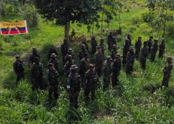 Desde la selva verde y profunda de Colombia, Segunda Marquetalia pone líneas rojas a negociación de paz