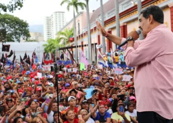 Presidente Maduro anuncia que la red social X quedará fuera de Venezuela por 10 días