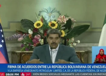 Jefe de Estado entregará concesiones petroleras a empresas que no se inmiscuyan en asuntos internos del país