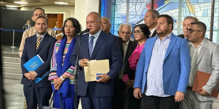 Cabello a Boric y Milei: ¡No tienen autoridad moral para meterse en los asuntos de Venezuela!