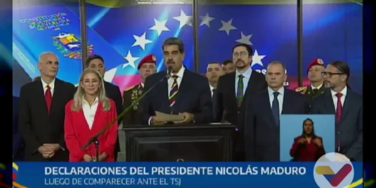 Presidente Maduro: El 83 % de los documentos publicados por la extrema derecha como actas son falsos