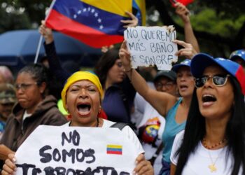 Mujeres venezolanas hacen llamado urgente a la unidad contra la violencia política