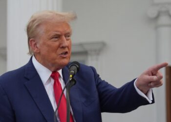 El expresidente Trump y su compañero de fórmula JD Vance continúan con su agenda de campaña.