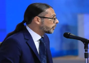 Ñáñez sobre la red social X: Estamos esperando que entreguen documentos de sus operaciones en Venezuela