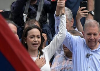 Machado y González agradecen a Felipe VI por su respaldo a la democracia en Venezuela