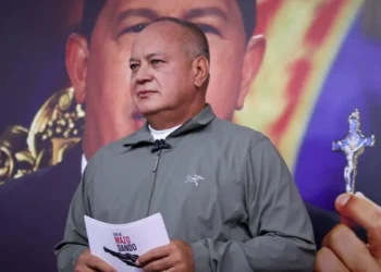 Diosdado Cabello: La oligarquía entreguista pide de nuevo al imperio invadir a Venezuela
