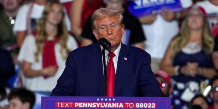 Donald Trump estuvo en un masivo evento de campaña en Carolina del Norte en medio de fuertes medidas de seguridad