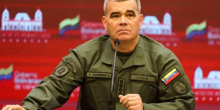 Padrino López tras sentencia del TSJ: Gracias al esfuerzo de todos, el país está en paz