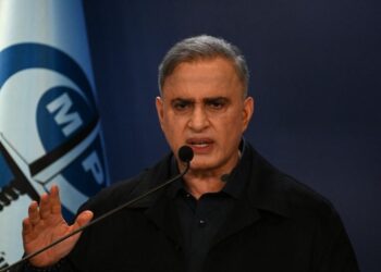 Ministerio Público chavista emite citación judicial contra Edmundo González Urrutia