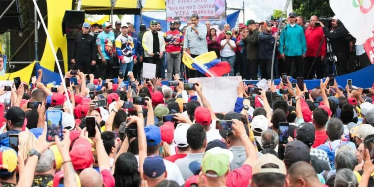 Presidente Maduro: No me escondo ni me rajo, yo estoy en la calle con el Pueblo movilizado y trabajando