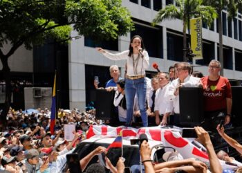 Las movilizaciones de la oposición y el oficialismo continúan en Venezuela luego de un mes de las elecciones