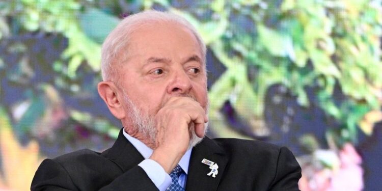 Lula cuestiona victoria de Maduro y pide transparencia electoral