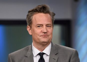 Médico acusado por la muerte de Matthew Perry presentará declaración de culpabilidad