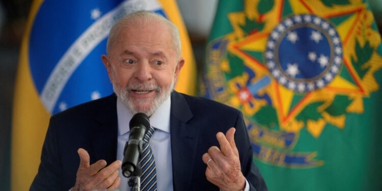 Lula dice que no acepta victoria de Maduro ni de la oposición