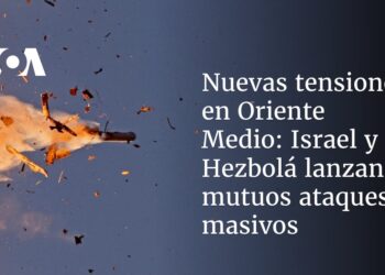 Israel y Hezbolá lanzan mutuos ataques masivos
