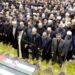 Líder supremo de Irán reza sobre ataúd de jefe de Hamás cuya muerte podría propagar la guerra