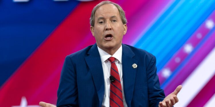 Varios estados republicanos objetan programa que ofrece vía a la ciudadanía a cónyuges sin estatus legal