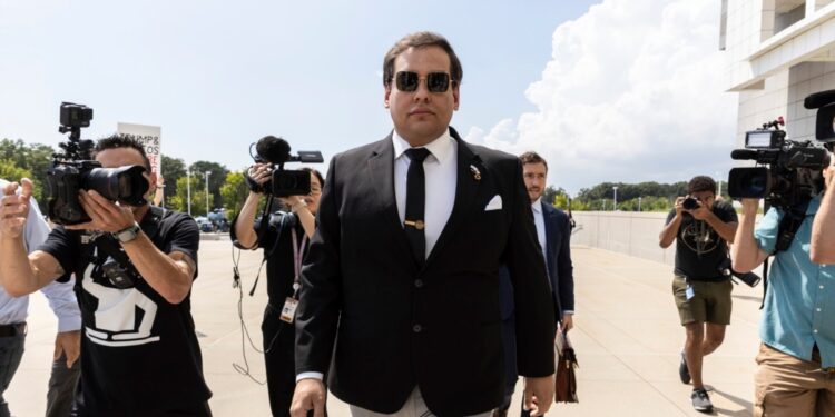 George Santos se declara culpable y dice que la ambición lo llevó a mentir para llegar al Congreso