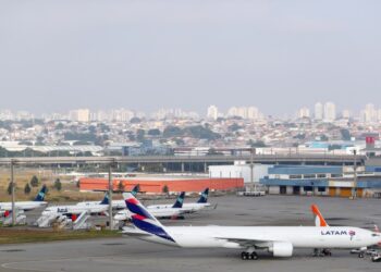 Se estrella en Brasil un avión con 62 pasajeros