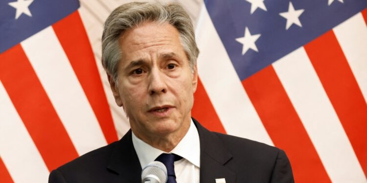 EEUU dice que existe evidencia abrumadora de que el candidato opositor venezolano Edmundo González ganó las elecciones presidenciales.