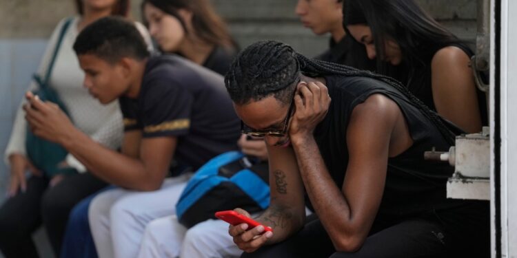 El gobierno de Venezuela está decidido a bloquear las redes sociales