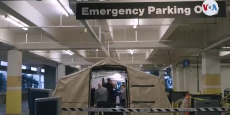 Un decreto en el estado de Texas ordena a los hospitales reportar el estatus migratorio de los pacientes.