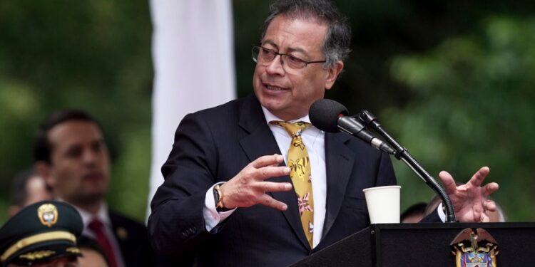 Ministro de Defensa revela supuesta amenaza de ataque contra presidente Petro