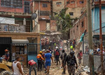 Aumentan a 13 las víctimas por la explosión de una bombona gas en Petare