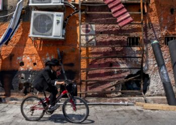 Grupos armados palestinos reivindican una explosión en Tel Aviv
