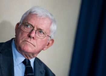 Fallece Phil Donahue, cuyo programa de entrevistas diurno pionero lanzó un género televisivo indeleble