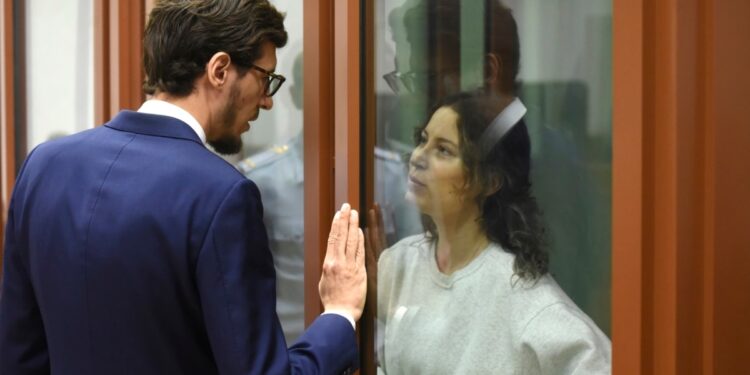 Rusia condena a la rusa-estadounidense Ksenia Khavana a 12 años de cárcel por traición