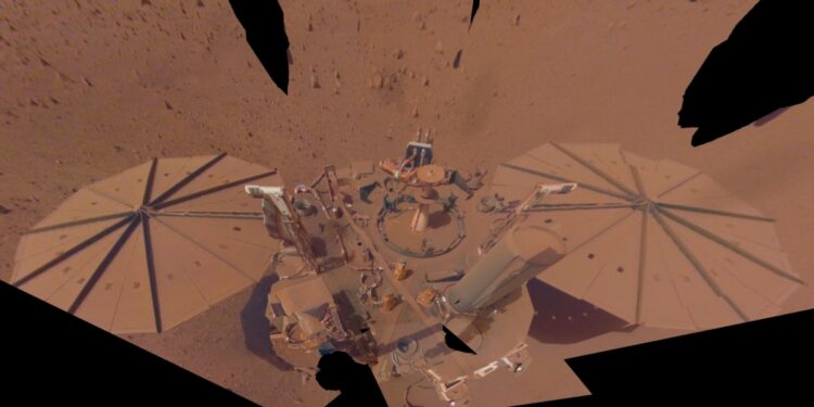 Investigadores creen que podría haber agua bajo la superficie de Marte