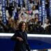 Kamala Harris resalta contraste con Trump al aceptar candidatura demócrata