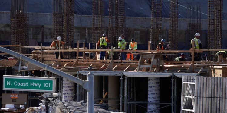 La Reserva Federal considera que el mercado laboral en EEUU se estaría “normalizando”