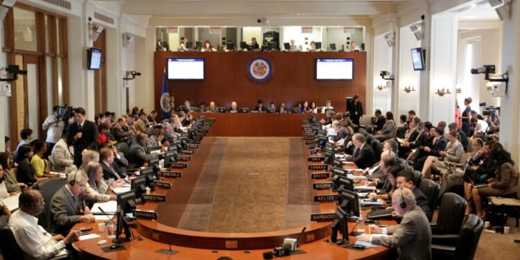 La OEA insta al CNE a publicar las actas con los resultados de las elecciones en Venezuela