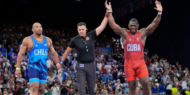 En una jornada de finales, las chicas estadounidenses brillaron y un latinoamericano hizo historia.