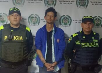 Piden cadena perpetua para venezolano que roció gasolina y prendió fuego a su expareja en Perú