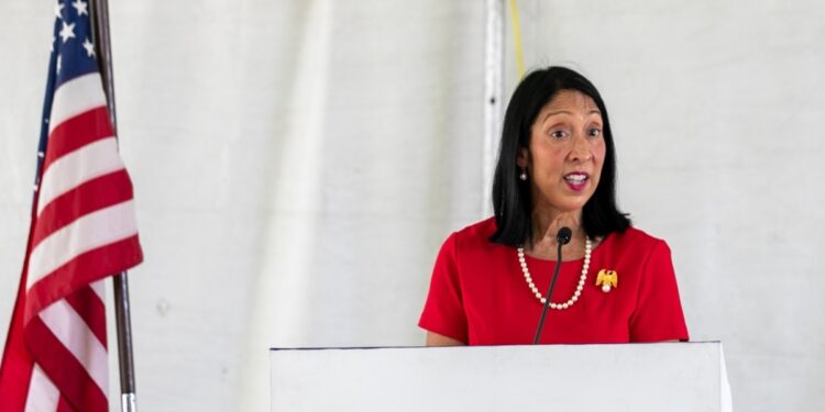 Una funcionaria de alto nivel de EEUU visita países de la región para evaluar la agenda multilateral