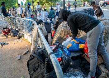 Estados Unidos reanuda programa humanitario para migrantes de Venezuela