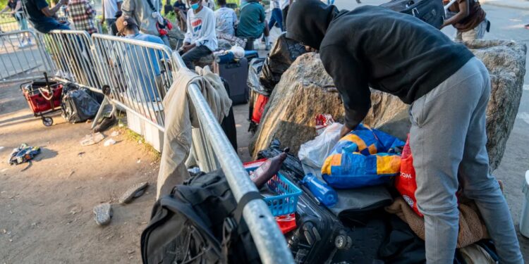 Estados Unidos reanuda programa humanitario para migrantes de Venezuela