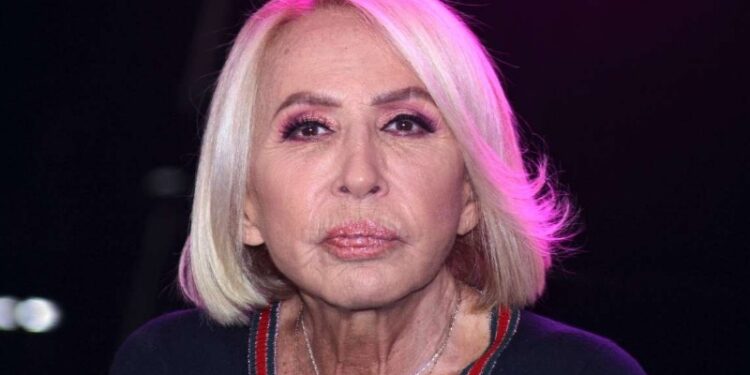 Laura Bozzo muestra cómo quedó su rostro tras unos retoques estéticos: “Parecía un monstruo y ahora estoy mucho mejor”