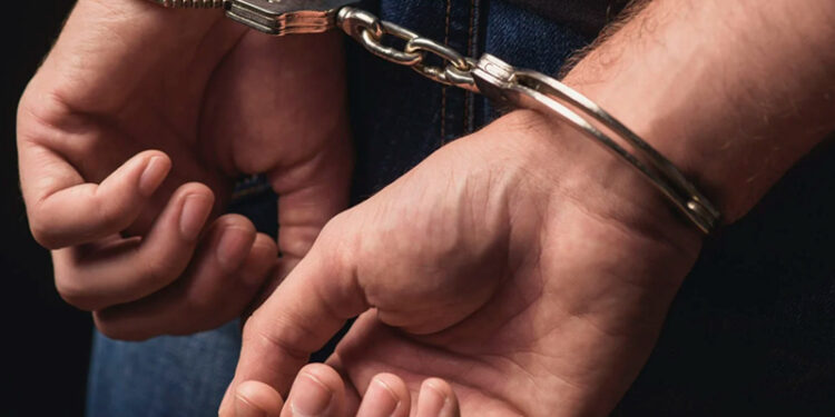 Detenida mujer en Caracas que hacía falsos trabajos de esoterismo, cobraba 600 dólares a sus víctimas y las amenazaba si no pagaban