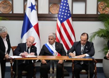 EEUU y Panamá acuerdan reunión bilateral para abordar temas migratorios