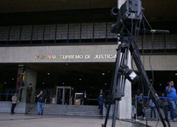 Régimen fabrica delitos de terrorismo contra periodistas y reporteros gráficos, tras comicios